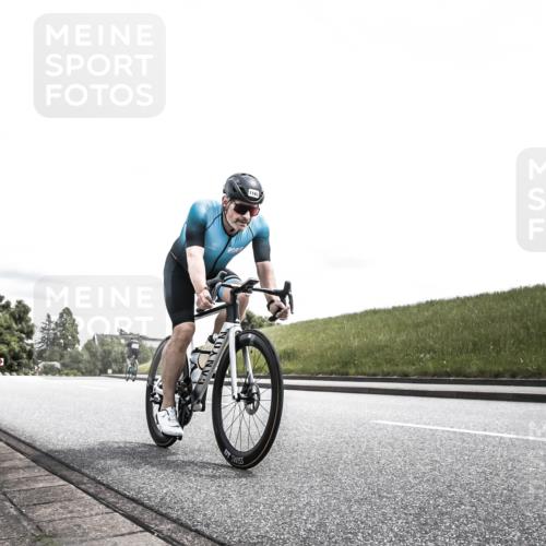 21.06.2026 - 29. Vierlanden-Triathlon H.Heesch http://msf.ph/oto/9900587 21.06.2026 13:33:10 Radfahren 1078, 1184, 1185 meine-sportfotos.de