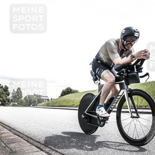 21.06.2026 - 29. Vierlanden-Triathlon H.Heesch http://msf.ph/oto/9900590 21.06.2026 13:33:29 Radfahren 1172, 1196 meine-sportfotos.de