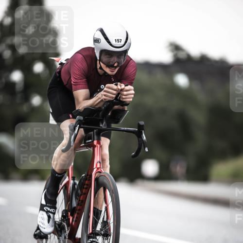 21.06.2026 - 29. Vierlanden-Triathlon H.Heesch http://msf.ph/oto/9900623 21.06.2026 10:09:41 Radfahren 18, 121, 157 meine-sportfotos.de