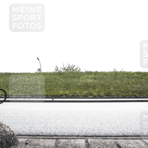 21.06.2026 - 29. Vierlanden-Triathlon H.Heesch http://msf.ph/oto/9900625 21.06.2026 13:34:33 Radfahren 1057, 1073, 1095 meine-sportfotos.de