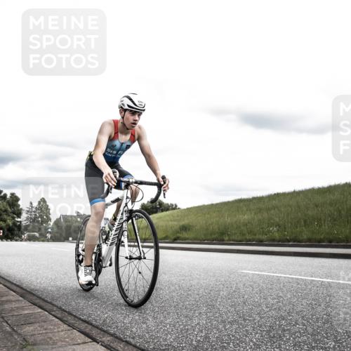 21.06.2026 - 29. Vierlanden-Triathlon H.Heesch http://msf.ph/oto/9900642 21.06.2026 14:42:37 Radfahren 1247, 1250, 1251 meine-sportfotos.de