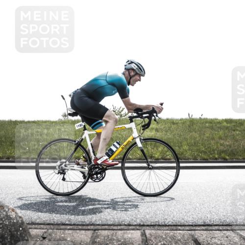 21.06.2026 - 29. Vierlanden-Triathlon H.Heesch http://msf.ph/oto/9900647 21.06.2026 13:37:48 Radfahren 1096, 1182 meine-sportfotos.de