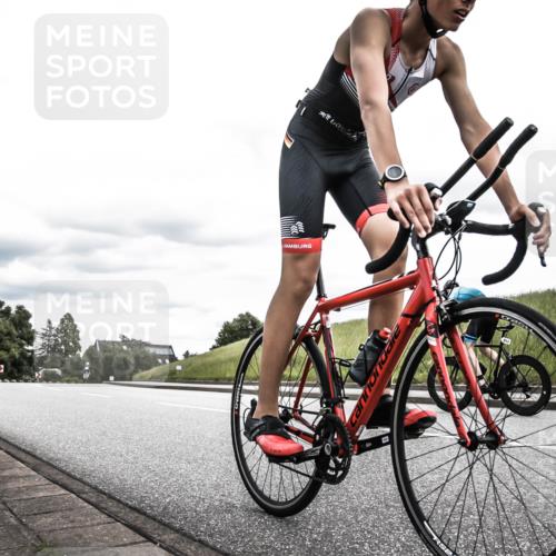 21.06.2026 - 29. Vierlanden-Triathlon H.Heesch http://msf.ph/oto/9900648 21.06.2026 14:42:38 Radfahren 1247, 1250, 1251 meine-sportfotos.de