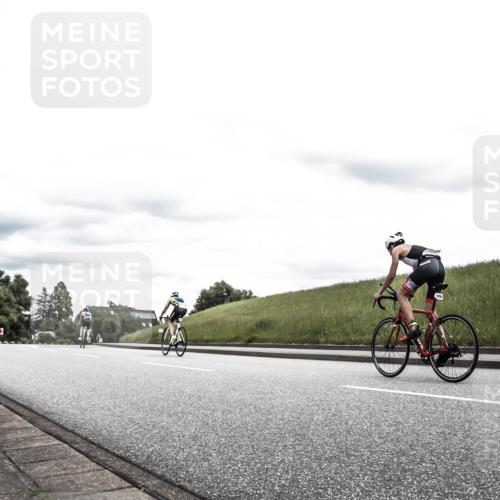 21.06.2026 - 29. Vierlanden-Triathlon H.Heesch http://msf.ph/oto/9900651 21.06.2026 14:42:45 Radfahren  meine-sportfotos.de