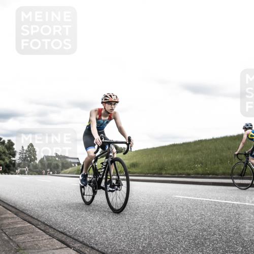 21.06.2026 - 29. Vierlanden-Triathlon H.Heesch http://msf.ph/oto/9900664 21.06.2026 14:43:19 Radfahren 1239, 1265, 1272, 1284 meine-sportfotos.de