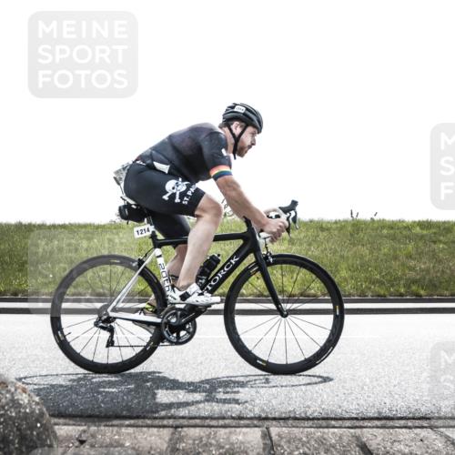 21.06.2026 - 29. Vierlanden-Triathlon H.Heesch http://msf.ph/oto/9900665 21.06.2026 13:41:39 Radfahren 1214 meine-sportfotos.de