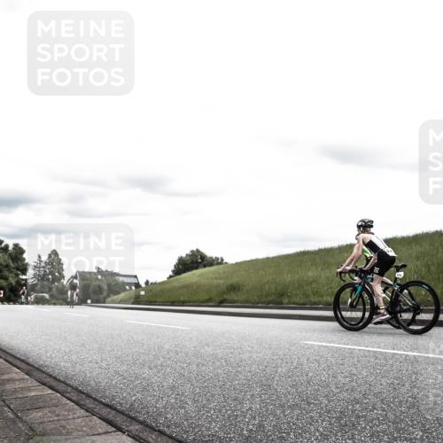 21.06.2026 - 29. Vierlanden-Triathlon H.Heesch http://msf.ph/oto/9900668 21.06.2026 14:43:25 Radfahren 1232, 1262, 1287 meine-sportfotos.de