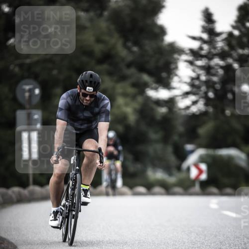 21.06.2026 - 29. Vierlanden-Triathlon H.Heesch http://msf.ph/oto/9900671 21.06.2026 10:09:50 Radfahren 40, 69, 309, 327 meine-sportfotos.de