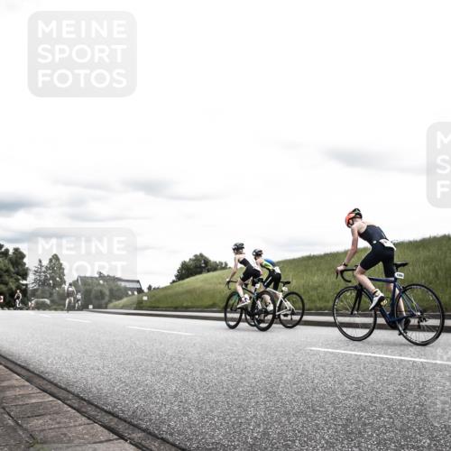 21.06.2026 - 29. Vierlanden-Triathlon H.Heesch http://msf.ph/oto/9900672 21.06.2026 14:43:25 Radfahren 1232, 1262, 1287 meine-sportfotos.de