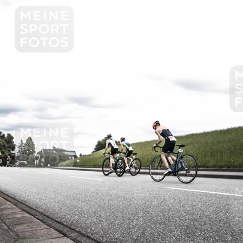 21.06.2026 - 29. Vierlanden-Triathlon H.Heesch http://msf.ph/oto/9900675 21.06.2026 14:43:26 Radfahren 1232, 1262, 1287 meine-sportfotos.de
