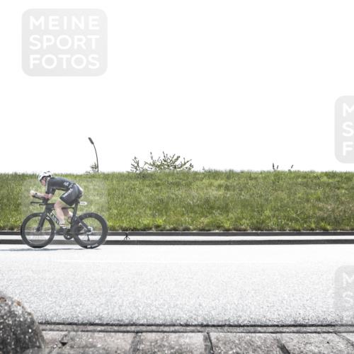21.06.2026 - 29. Vierlanden-Triathlon H.Heesch http://msf.ph/oto/9900677 21.06.2026 13:42:36 Radfahren 1083, 1113, 1120, 1134, 1153 meine-sportfotos.de