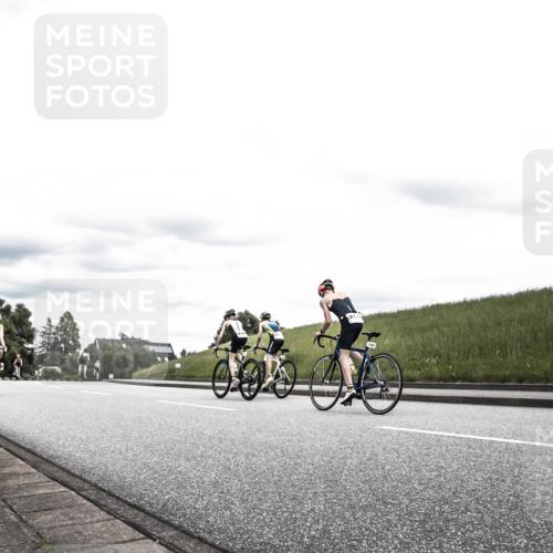 21.06.2026 - 29. Vierlanden-Triathlon H.Heesch http://msf.ph/oto/9900678 21.06.2026 14:43:26 Radfahren 1232, 1262, 1287 meine-sportfotos.de