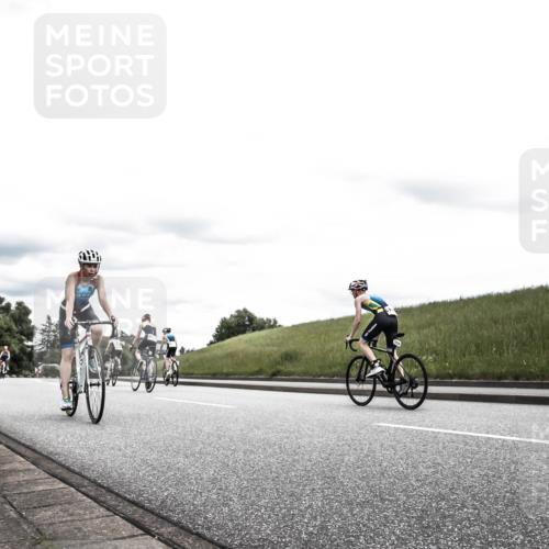 21.06.2026 - 29. Vierlanden-Triathlon H.Heesch http://msf.ph/oto/9900682 21.06.2026 14:43:27 Radfahren 1232, 1262, 1287 meine-sportfotos.de
