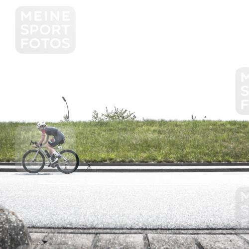 21.06.2026 - 29. Vierlanden-Triathlon H.Heesch http://msf.ph/oto/9900683 21.06.2026 13:42:41 Radfahren 1083, 1113, 1114, 1120, 1129, 1134 meine-sportfotos.de
