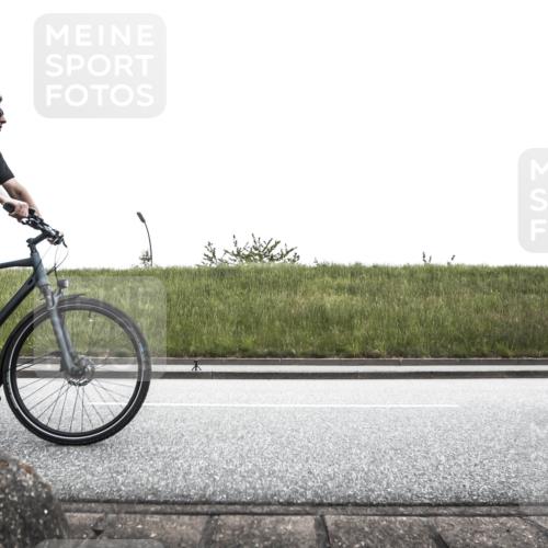 21.06.2026 - 29. Vierlanden-Triathlon H.Heesch http://msf.ph/oto/9900696 21.06.2026 14:31:56 Radfahren  meine-sportfotos.de