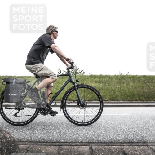 21.06.2026 - 29. Vierlanden-Triathlon H.Heesch http://msf.ph/oto/9900698 21.06.2026 14:31:56 Radfahren  meine-sportfotos.de