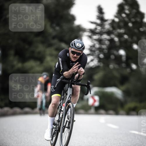21.06.2026 - 29. Vierlanden-Triathlon H.Heesch http://msf.ph/oto/9900718 21.06.2026 10:09:54 Radfahren 40, 69, 309, 327 meine-sportfotos.de