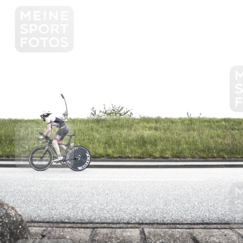 21.06.2026 - 29. Vierlanden-Triathlon H.Heesch http://msf.ph/oto/9900720 21.06.2026 14:42:16 Radfahren 1246 meine-sportfotos.de