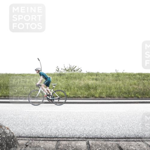 21.06.2026 - 29. Vierlanden-Triathlon H.Heesch http://msf.ph/oto/9900728 21.06.2026 14:42:31 Radfahren 1247, 1250, 1251, 1252 meine-sportfotos.de