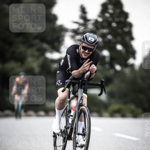 21.06.2026 - 29. Vierlanden-Triathlon H.Heesch http://msf.ph/oto/9900729 21.06.2026 10:09:54 Radfahren 40, 69, 309, 327 meine-sportfotos.de