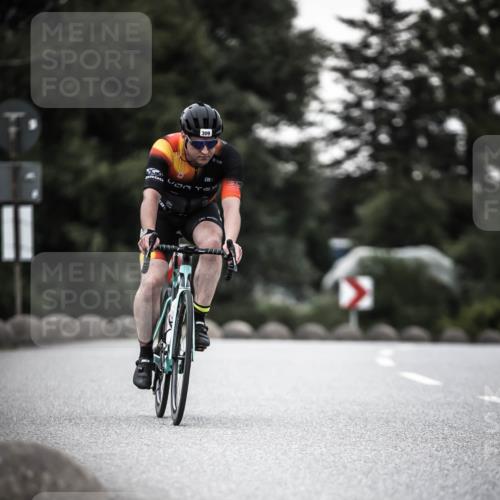 21.06.2026 - 29. Vierlanden-Triathlon H.Heesch http://msf.ph/oto/9900744 21.06.2026 10:09:56 Radfahren 29, 40, 69, 309 meine-sportfotos.de