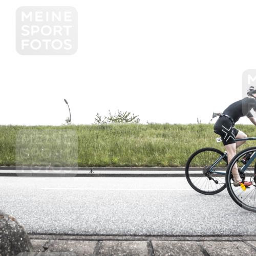 21.06.2026 - 29. Vierlanden-Triathlon H.Heesch http://msf.ph/oto/9900749 21.06.2026 14:43:03 Radfahren 1231, 1258 meine-sportfotos.de