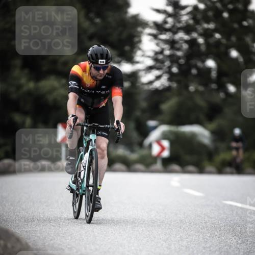 21.06.2026 - 29. Vierlanden-Triathlon H.Heesch http://msf.ph/oto/9900752 21.06.2026 10:09:57 Radfahren 29, 40, 69, 309 meine-sportfotos.de