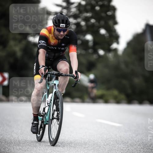 21.06.2026 - 29. Vierlanden-Triathlon H.Heesch http://msf.ph/oto/9900770 21.06.2026 10:09:57 Radfahren 29, 40, 69, 309 meine-sportfotos.de
