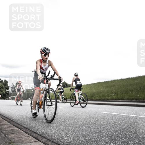21.06.2026 - 29. Vierlanden-Triathlon H.Heesch http://msf.ph/oto/9900772 21.06.2026 14:47:10 Radfahren 1270, 1277 meine-sportfotos.de