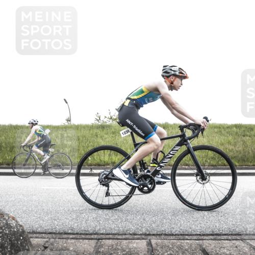 21.06.2026 - 29. Vierlanden-Triathlon H.Heesch http://msf.ph/oto/9900774 21.06.2026 14:43:19 Radfahren 1239, 1254, 1265, 1272, 1284 meine-sportfotos.de