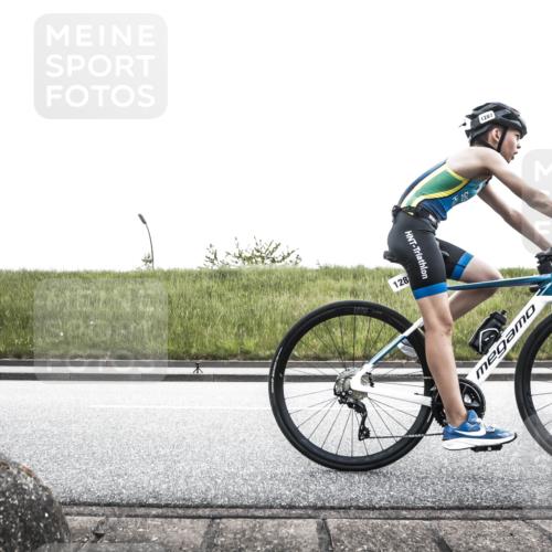 21.06.2026 - 29. Vierlanden-Triathlon H.Heesch http://msf.ph/oto/9900795 21.06.2026 14:43:31 Radfahren 1232, 1262, 1287 meine-sportfotos.de
