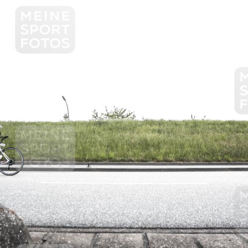 21.06.2026 - 29. Vierlanden-Triathlon H.Heesch http://msf.ph/oto/9900801 21.06.2026 14:43:35 Radfahren 1267, 1282, 1287, 1288 meine-sportfotos.de