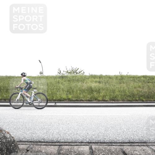 21.06.2026 - 29. Vierlanden-Triathlon H.Heesch http://msf.ph/oto/9900806 21.06.2026 14:43:37 Radfahren 1267, 1282, 1288 meine-sportfotos.de