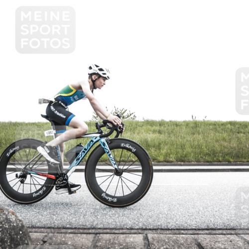 21.06.2026 - 29. Vierlanden-Triathlon H.Heesch http://msf.ph/oto/9900851 21.06.2026 14:44:19 Radfahren 1257, 1260 meine-sportfotos.de