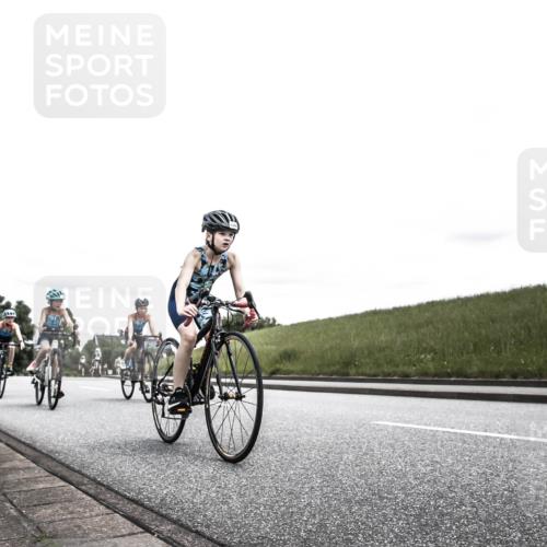 21.06.2026 - 29. Vierlanden-Triathlon H.Heesch http://msf.ph/oto/9900857 21.06.2026 14:56:28 Radfahren 1296, 1299, 1300, 1312, 1330, 1333 meine-sportfotos.de