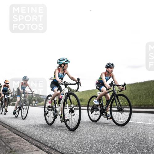 21.06.2026 - 29. Vierlanden-Triathlon H.Heesch http://msf.ph/oto/9900861 21.06.2026 14:56:29 Radfahren 1296, 1299, 1300, 1312, 1330, 1333 meine-sportfotos.de