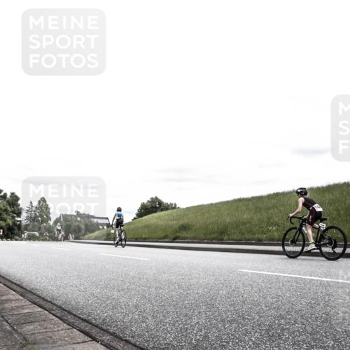 21.06.2026 - 29. Vierlanden-Triathlon H.Heesch http://msf.ph/oto/9900876 21.06.2026 14:56:55 Radfahren  meine-sportfotos.de