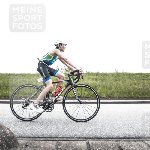 21.06.2026 - 29. Vierlanden-Triathlon H.Heesch http://msf.ph/oto/9900877 21.06.2026 14:45:44 Radfahren 1229, 1236, 1255, 1261, 1268, 1294 meine-sportfotos.de