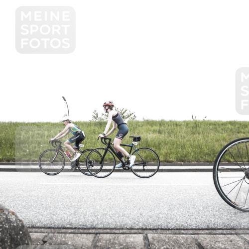 21.06.2026 - 29. Vierlanden-Triathlon H.Heesch http://msf.ph/oto/9900897 21.06.2026 14:45:53 Radfahren 1253, 1255 meine-sportfotos.de