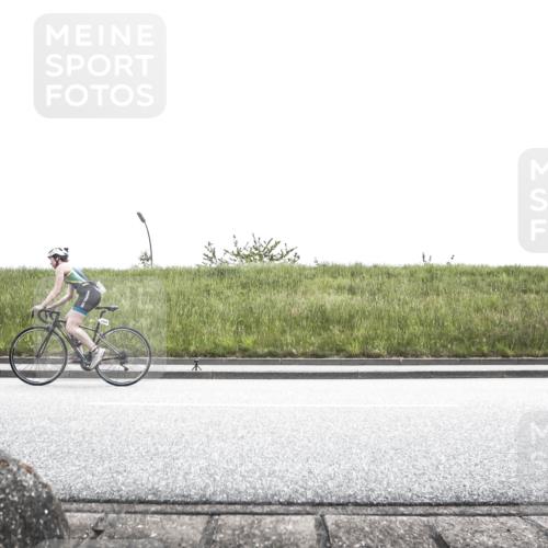 21.06.2026 - 29. Vierlanden-Triathlon H.Heesch http://msf.ph/oto/9900907 21.06.2026 14:45:55 Radfahren 1253, 1255, 1269 meine-sportfotos.de