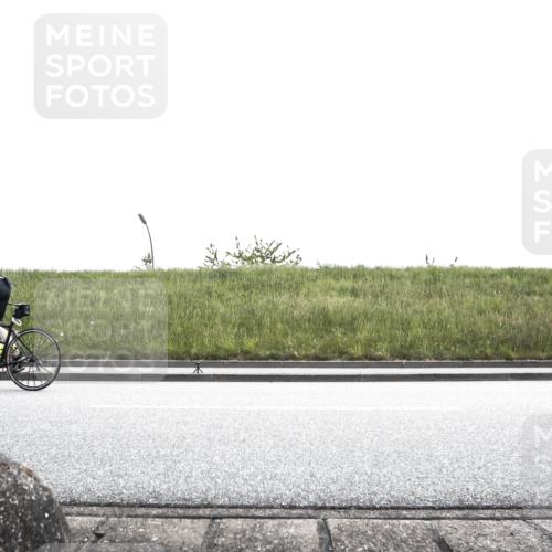 21.06.2026 - 29. Vierlanden-Triathlon H.Heesch http://msf.ph/oto/9900929 21.06.2026 14:46:18 Radfahren 1242, 1259, 1264, 1274 meine-sportfotos.de
