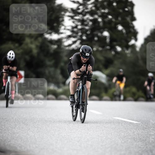 21.06.2026 - 29. Vierlanden-Triathlon H.Heesch http://msf.ph/oto/9900931 21.06.2026 10:10:21 Radfahren 171, 230, 255, 295 meine-sportfotos.de