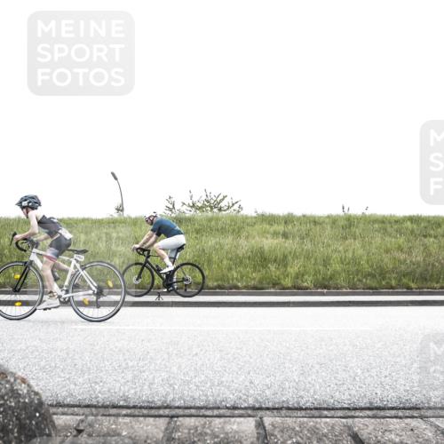 21.06.2026 - 29. Vierlanden-Triathlon H.Heesch http://msf.ph/oto/9900953 21.06.2026 14:46:30 Radfahren 1241, 1259 meine-sportfotos.de