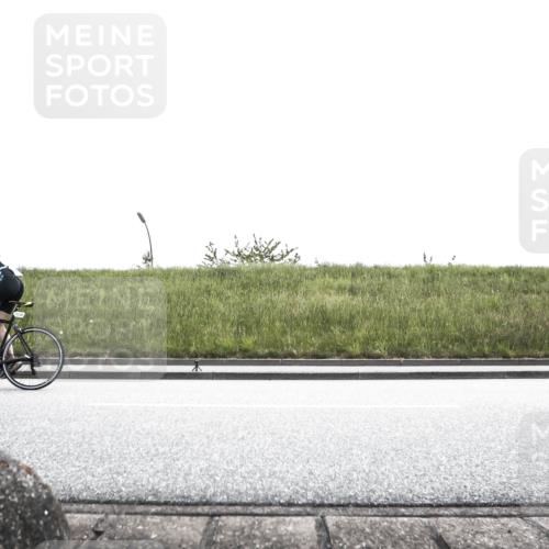 21.06.2026 - 29. Vierlanden-Triathlon H.Heesch http://msf.ph/oto/9900967 21.06.2026 14:47:00 Radfahren 1243, 1279 meine-sportfotos.de