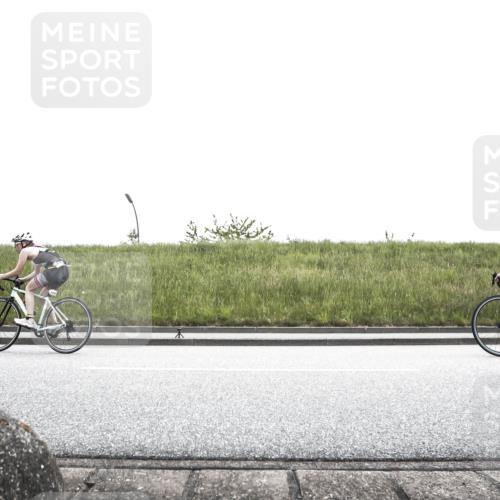 21.06.2026 - 29. Vierlanden-Triathlon H.Heesch http://msf.ph/oto/9900976 21.06.2026 14:47:09 Radfahren 1270, 1277 meine-sportfotos.de