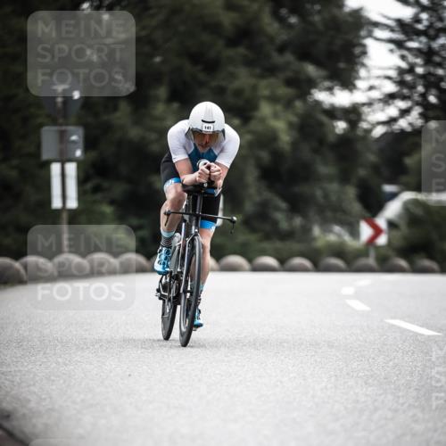 21.06.2026 - 29. Vierlanden-Triathlon H.Heesch http://msf.ph/oto/9900978 21.06.2026 09:29:29 Radfahren 141 meine-sportfotos.de