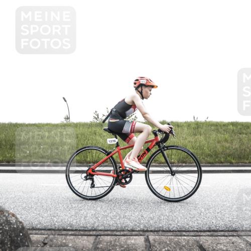 21.06.2026 - 29. Vierlanden-Triathlon H.Heesch http://msf.ph/oto/9900983 21.06.2026 14:47:11 Radfahren 1270, 1277 meine-sportfotos.de