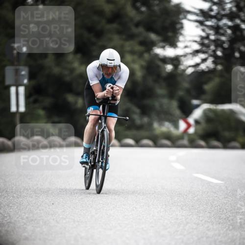 21.06.2026 - 29. Vierlanden-Triathlon H.Heesch http://msf.ph/oto/9900984 21.06.2026 09:29:30 Radfahren 141 meine-sportfotos.de
