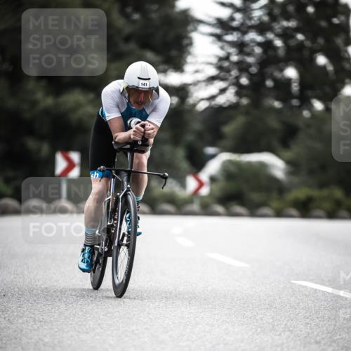 21.06.2026 - 29. Vierlanden-Triathlon H.Heesch http://msf.ph/oto/9900991 21.06.2026 09:29:30 Radfahren 141 meine-sportfotos.de
