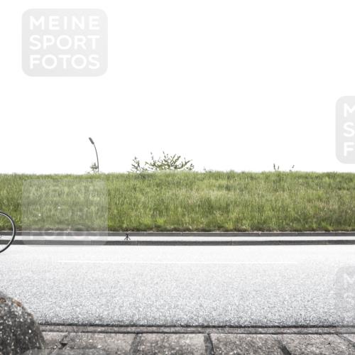 21.06.2026 - 29. Vierlanden-Triathlon H.Heesch http://msf.ph/oto/9900995 21.06.2026 14:47:57 Radfahren  meine-sportfotos.de